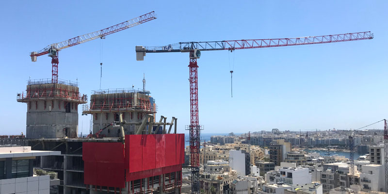 Grúas Sáez suministra siete nuevas grúas torre a Y&P Cranes en Malta