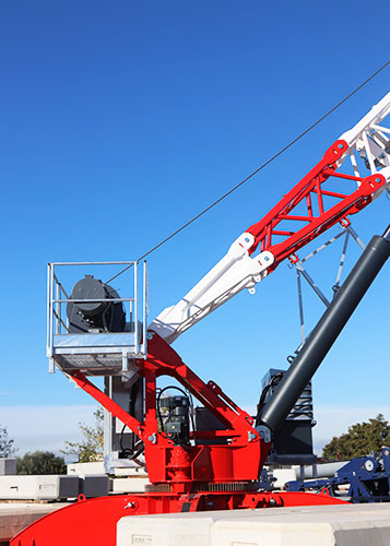 Grúas Saez - Derrick SDH100